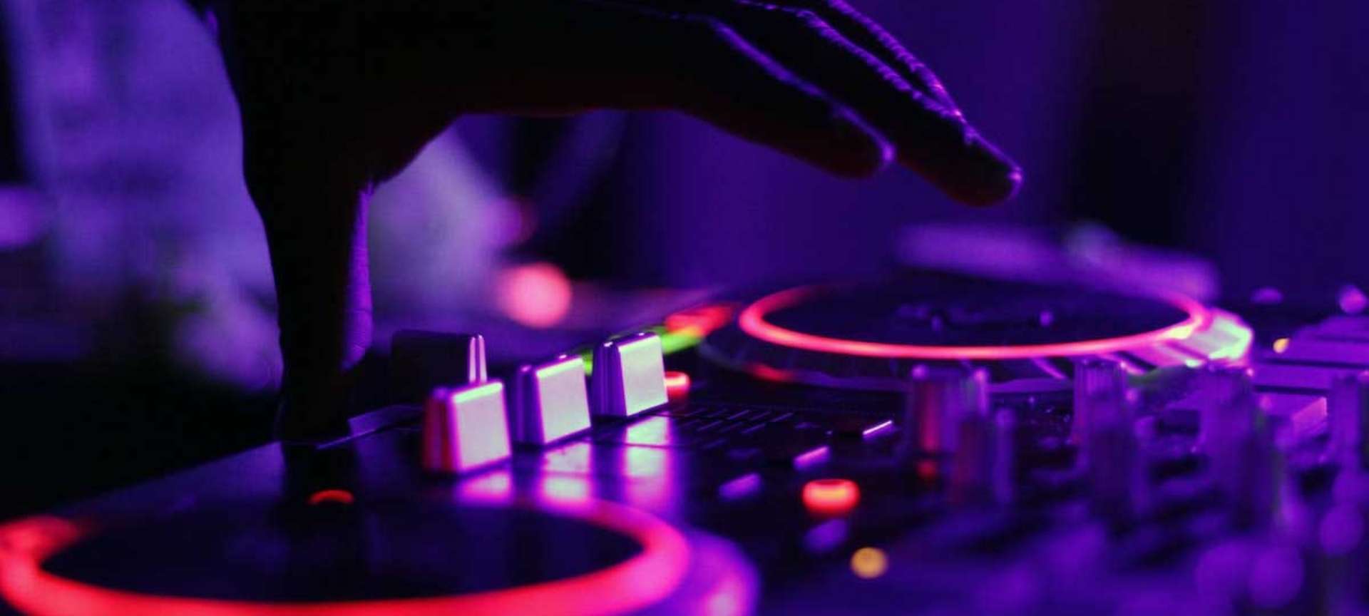Rap-DJs und Rap-Musiker gestalten Ihr Event.
